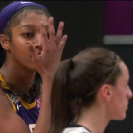 zenaynay's profile picture. cuz im black bitch!!!! | a nigga on the warpath | they/she