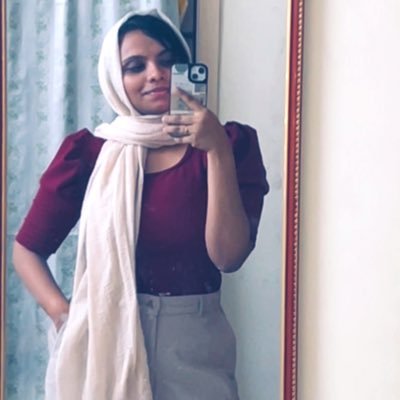 Product Consultant @thehexnode |Community @theproductfolks| Product & No-code enthusiast | Plant Hoarder ~chasing joy with reckless abandon!🚀