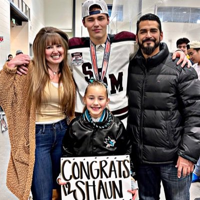 PROUD Hockey Mom of ‘05 SHAUN RIOS 🏒 SHATTUCK-ST. MARY’S PREP #12, WHL #2 Overall American Prospect Draft pick Tri-City Americans 🇺🇸 2020, former Jr.🦈#77SSR