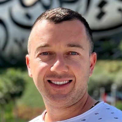 I help companies to grow and evolve, using IT and digitalization🚀