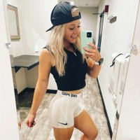Caitlin (@caitlinbickerst) 's Twitter Profile