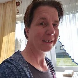 novelartshop's profile picture. Ich bin  #Autorin und #Tierheilpraktikerin. 
Gedichte, Kurzgeschichten, Essays und für andere ist meine Schreibarbeit.