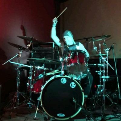 drummer for 9sundays

https://t.co/4eGxCWrAEA