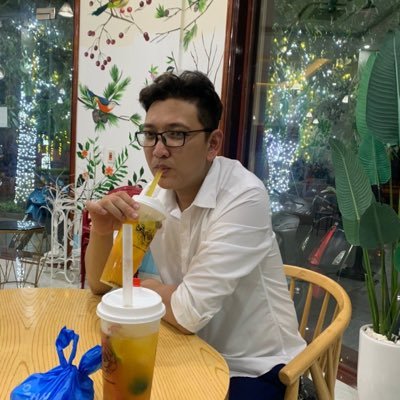 vuthng78524535's profile picture. 