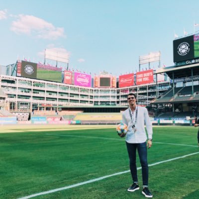 paulwblyth's profile picture. 22 y/o - brokie - what's the color of your bugatti?