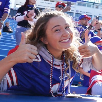 Just a girl that loves the 🏈 🦬 Bills, loves to gamble on sports… and… that’s about it.