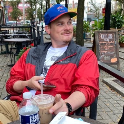 rgyergyek_'s profile picture. SPED Teacher | Live Music | Bills, Sabres, Mets, Knicks