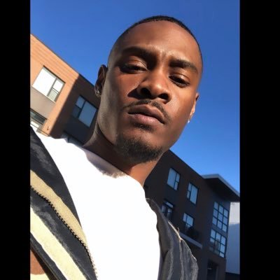 Simmy__93's profile picture. 