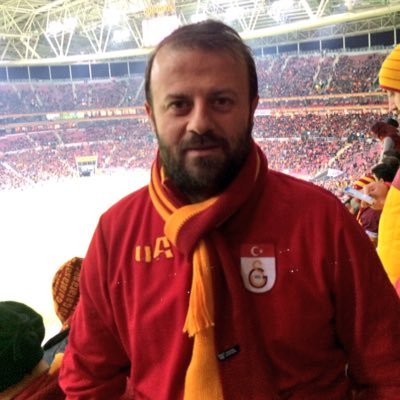 Mali Müşavir-Sosyal Güvenlik Müşaviri-Liberal Demokrat-Söz Konusu VATAN İse Gerisi Teferruat Diyebilen-HAY'dan gelen HUY'a giden GALATASARAY-Evli 4 Aslan Babası