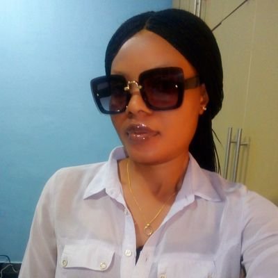 Never take anyone or anything for granted🤏Makeup artist👄
Hairstylist💆♀️
Designer perfumes & perfume oils dealer
27th of May, where're my bday mates?🤷♀️