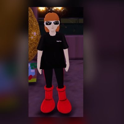 GamzeDCL's profile picture. 