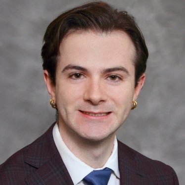 Plastic & Reconstructive Surgery Resident @medicalcollege of Wisconsin | LGBTQ+ Medicine 🏳️🌈 (he/they)