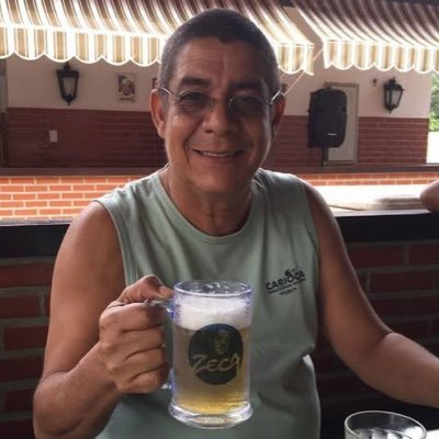 Carolinaft2003's profile picture. oi 📖