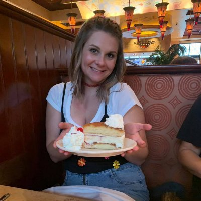 Abbey_Tacha's profile picture. 