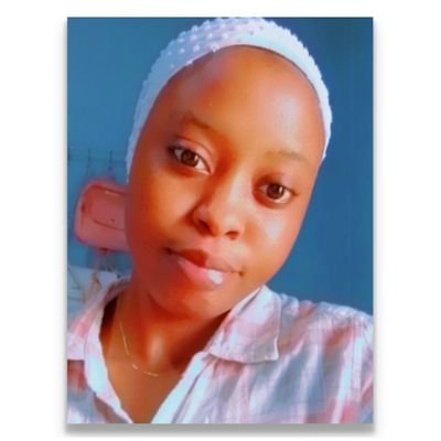 Introvert//Simple//fun to be with//proudly muslimah//Funaabite//Animal scientist//9S67GJRY