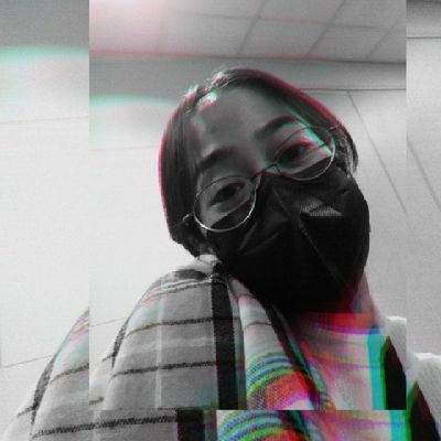 mrnlla_cstra's profile picture. 