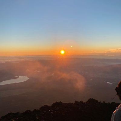 弘前大学ワンダーフォーゲル部公式です。雄大な青森県の山々を中心に登山やキャンプ、スキー・スノボなどのアウトドア活動全般を行っています。毎週月曜日18:00〜農生401にて部会を行なっています。気軽にお越しください。質問等あればDMにて!