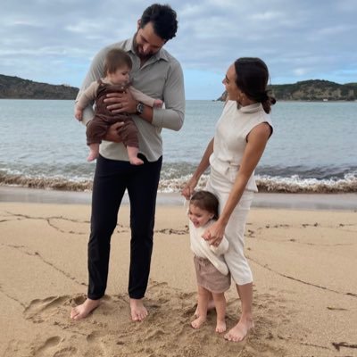 mrskdasilva's profile picture. Elementary Teacher • Dedicated to 21st Century Teaching •📍WCDSB