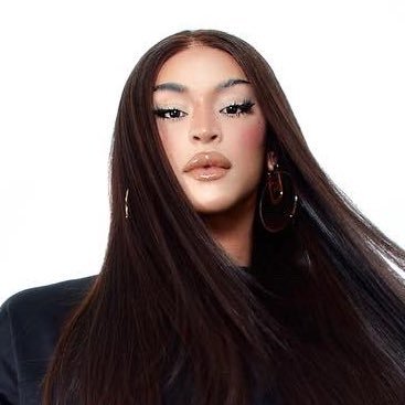 Sua melhor e mais atualizada fonte de charts da drag queen Pabllo Vittar. | fan — account.