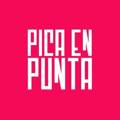 🎙️ #PicaEnPunta 🎙 Si el fútbol es show, nosotros somos los teloneros.. 👉 SÁBADO de 16 a 18hs ⏪ @radioencasa 💮 Dejamos que el fútbol nos haga reír 😂👇