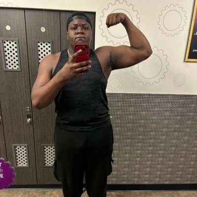 JordanSavage198's profile picture. 