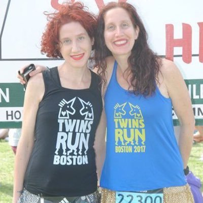 @LeahCville & @MalindaAnnHill (@TwinsRun) — running together to support charities including @AlexsLemonade Stand Foundation for @ChildhoodCancer.