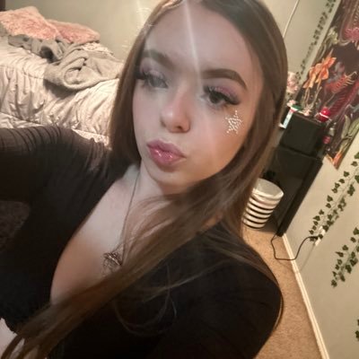 erin_jvm's profile picture. gemini