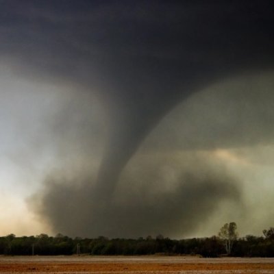 Weather Fan. Natural Hazards Analysis. Part time video game historian. Used to chase storms until I caught one.