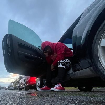 Techno ⛓️& Hardstyles ☣️ this is a back up acct. main @JrTuPadrote