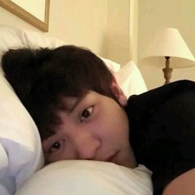 Yuhuuwwwww's profile picture. 