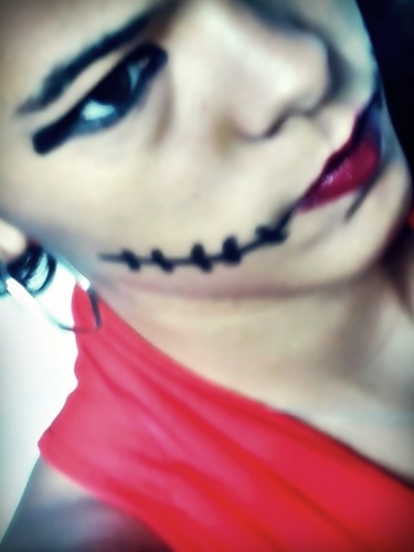 -  Amaior loucura é querer ser sensato num mundo de doidos.!  (ý)