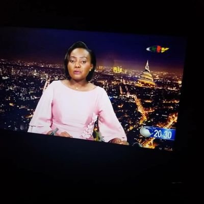85e promo Esj Lille,Journaliste Crtv, Chef Service Société TV,News anchor, Com/RP Master 2 en RI/Diversité Culturelle,Paix et Coop. Intle, wife & mum of 3🥰