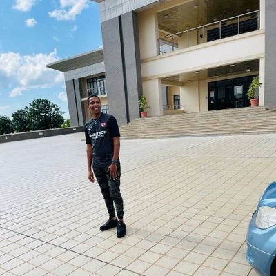 Man Utd Fan🔴|Infantry⚔️|Clinical Technician🩺|iTech📱📲💻📲@Instagram & @Facebook Majitech265