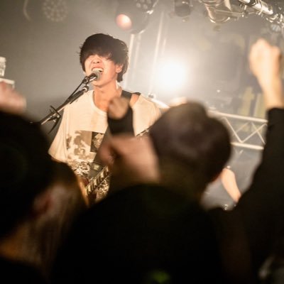 @unskilled_band のVo/Gt.