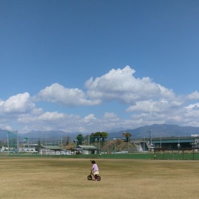 都内にて5歳児育児中(｡*･ω･｡)ﾉ❤幼稚園❤️
無言フォローすみません&フォロー大歓迎→＊娘ちゃん＊猫＊LUNA SEA＊ゲーム実況＊TOP4＊元イベントコンパニオン＊現在専業主婦＊早産児NICU→GCU＊ワンオペ育児＊ゆるオタです❤️