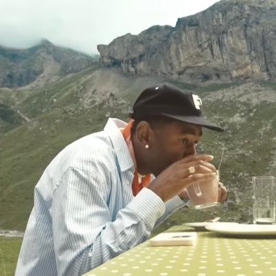 sorrryn0tsorrry's profile picture. 