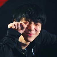 kish (@tinywaistyuzu) Twitter profile photo