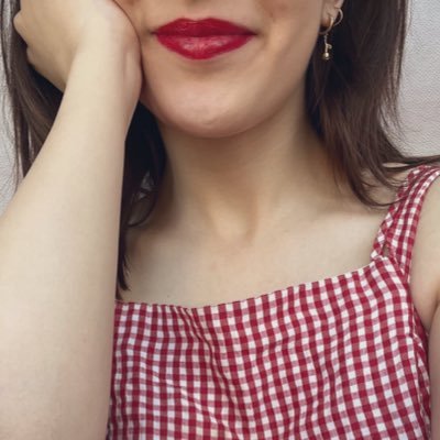 NotTheSweetest_'s profile picture. چیزی از خودت بساز که نشکند.