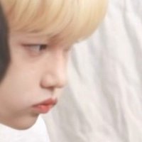 얀 (@yannklyb) 's Twitter Profile