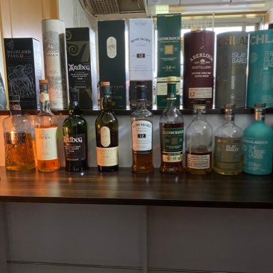 タリスカー最推し🥃アードベック🥃ラガブーリン🥃ジョニーウォーカー🥃キルケラン🥃ノアーズミル🥃イチローズモルト🥃推し いいね👍コメント📝フォローしてくれると喜びます🤩ウイスキラバー仲良くしてください😍