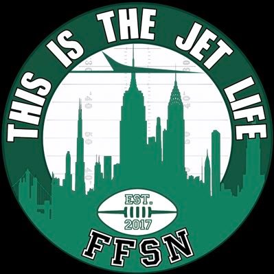 Joe Douglas and Robert Saleh’s biggest fan. Recovering from football Sunday until Wednesday. Host of @FansFirstSN podcast, This is the Jet Life 🍻