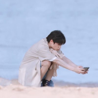 แต่แอบปันใจให้สกุลหลานแห่งอวิ๋นเซินปู้จื้อฉู่อยู่นะ ค่ะก้อเปิดมาบอกรัก INTO1, ZB1 และ ป๋อจ้าน 🤟🏻💝