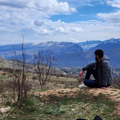 ShakoBarznji's profile picture. AUIS | 
International Studies | 
Kurdistan☀️