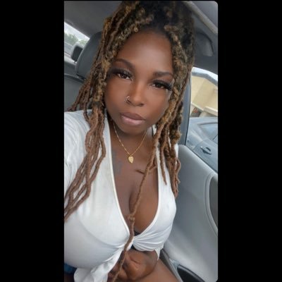 Bad Bitch, I’m bout my cabbage. Gia Cynthia Carter 🤰🏾👩🏾🍼 & T.D.C 💞💍👩🏾❤️👨🏿👨👩👧 Est 1/19/21