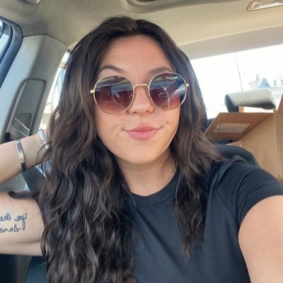 alyssa_gatess's profile picture. 