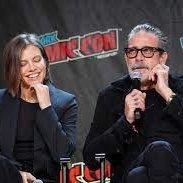 Jeffrey Dean Morgan - Lauren Cohan
#TWDdeadcity