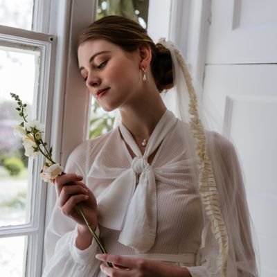 Karen Dornellie Artisan Collection.Unique and beautiful bridalwear for unique and beautiful brides.
Isle of Wight, #SBS winner