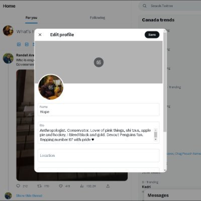 Hopedeanna's profile picture. Anthropologist. Conservator. Lover of pink things, shi tzus, apple pie and hockey. I bleed black and gold. Devout Penguins fan. Repping number 87 with pride ♥