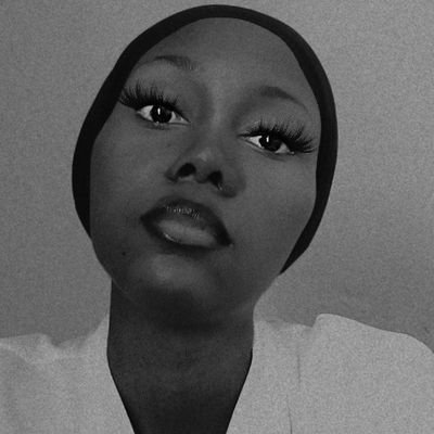 ABajjumura's profile picture. Sabr,||Silence||Smile.

Small circle, private life and peaceful mind.

💙💙 Therapist💙💙