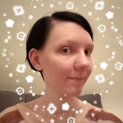 dreamy writer (Erotic,Fantasy,Romance) 🖋️ | queer potato (eng: they/them, german: dey&xier) 🏳️🌈 | Also: Cats, Gaming, Daily Struggles ☕️